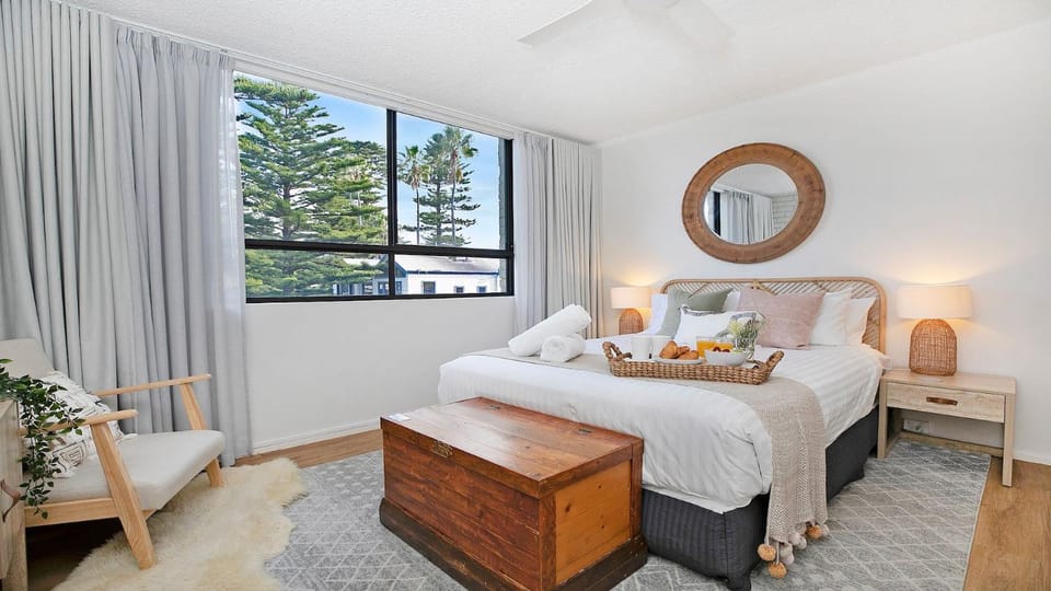 St Tropez Beachside Luxe Apartment in Kiama