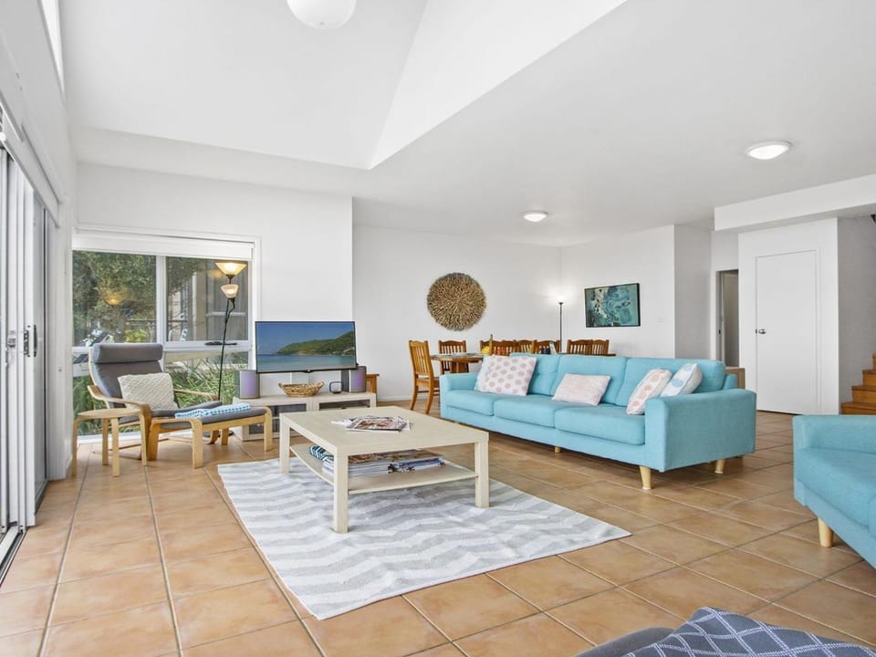Tilbury Breeze House in Culburra Beach