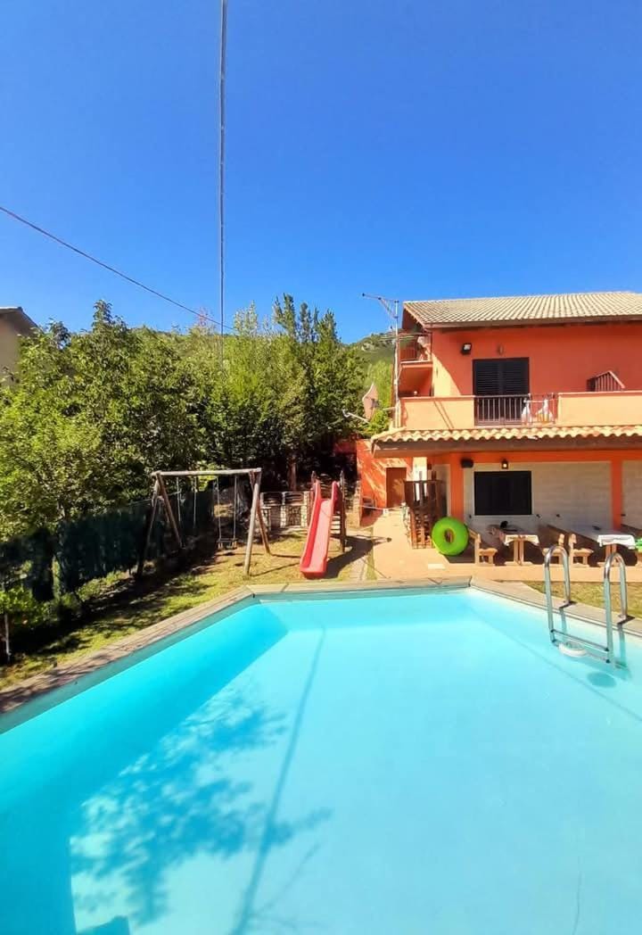 Property building, Swimming pool