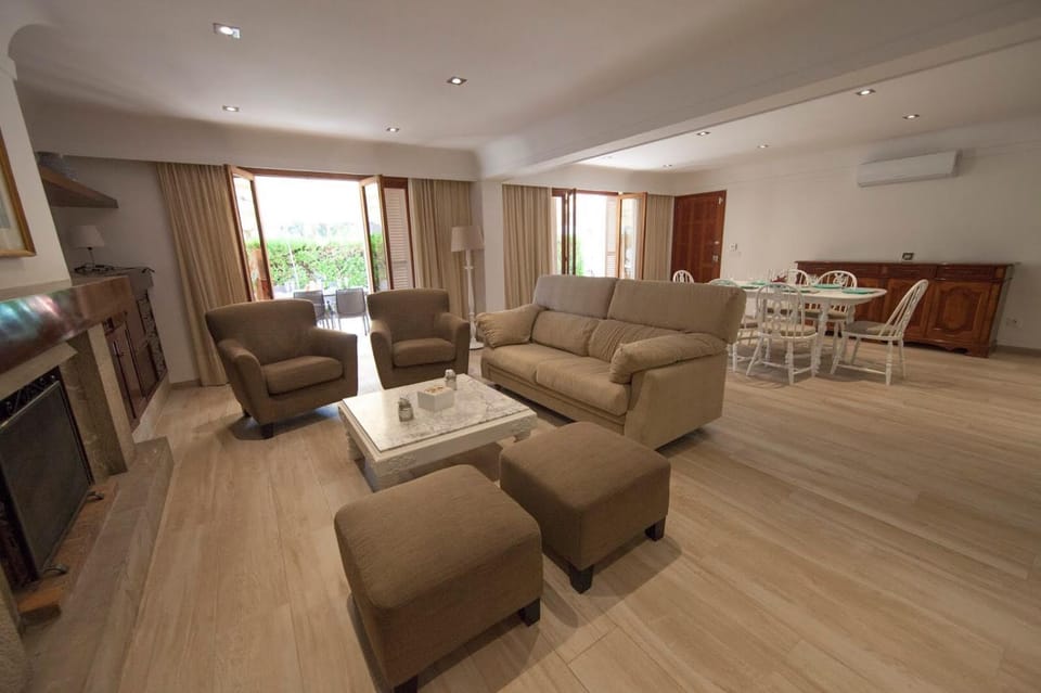Villa Minerva 44 Villa in Raiguer