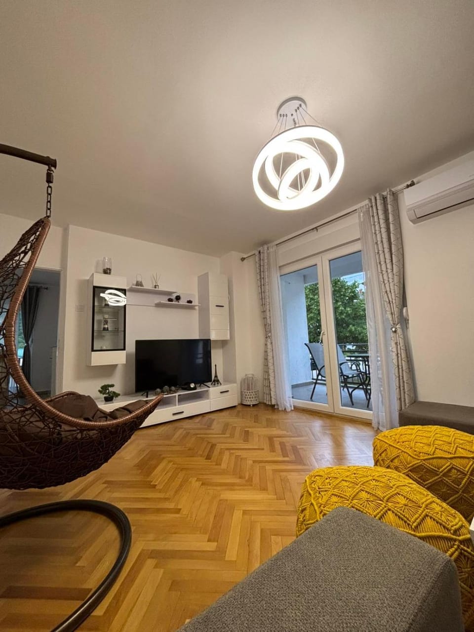 Lux Apartman Casablanca Apartment in Montenegro