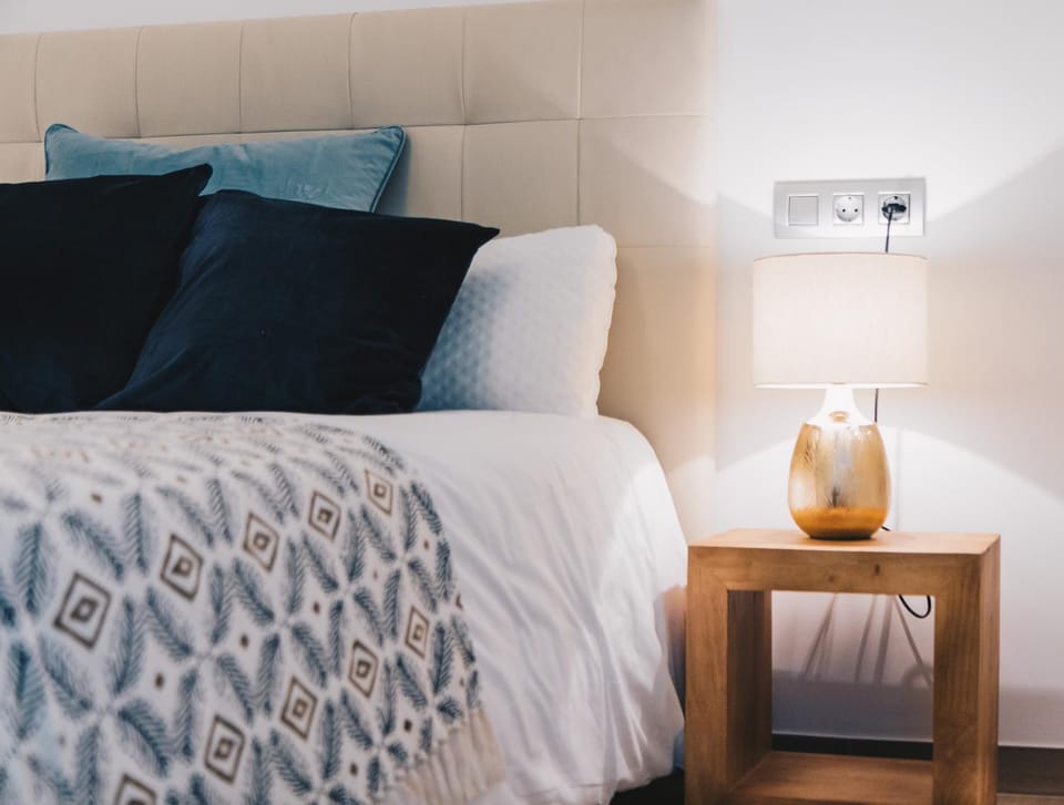 Bed, Bedroom