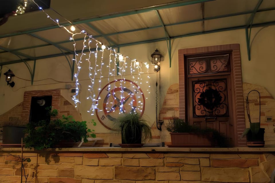 Inner courtyard view