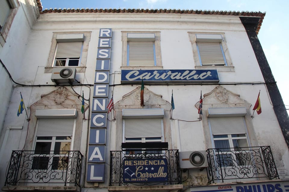 Residencial Carvalho Bed and Breakfast in Évora District, Portugal