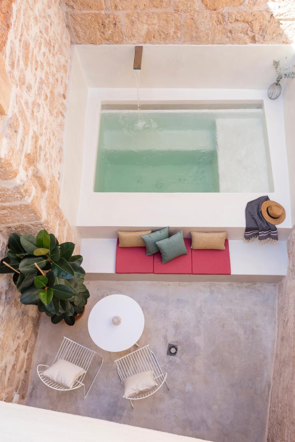 Patio, Swimming pool