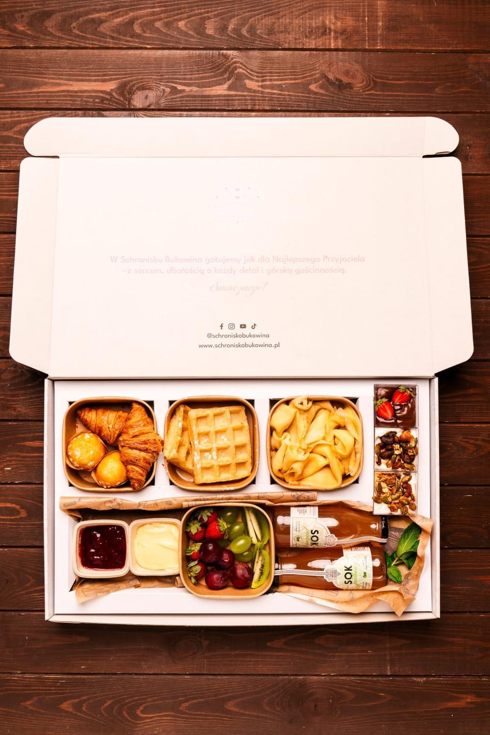 Food and drinks
