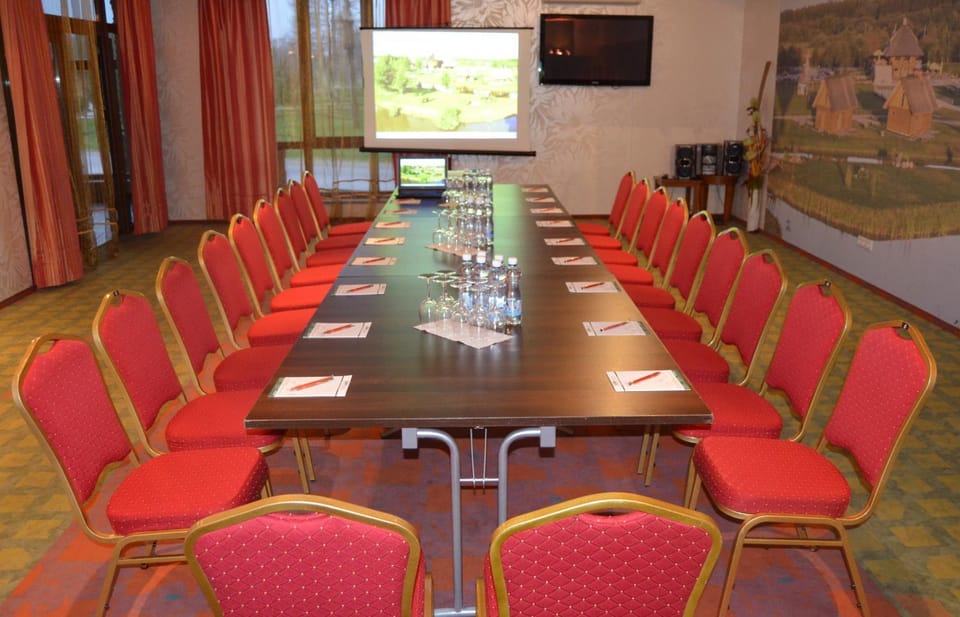 Meeting/conference room