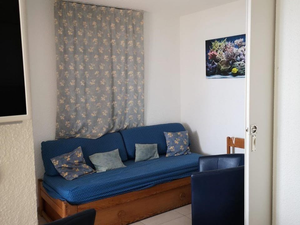 Appart 4 pièces, 8 pers, piscine, tennis, parking inclus - Port Barcarès - FR-1-195-58 Apartment in Le Barcarès