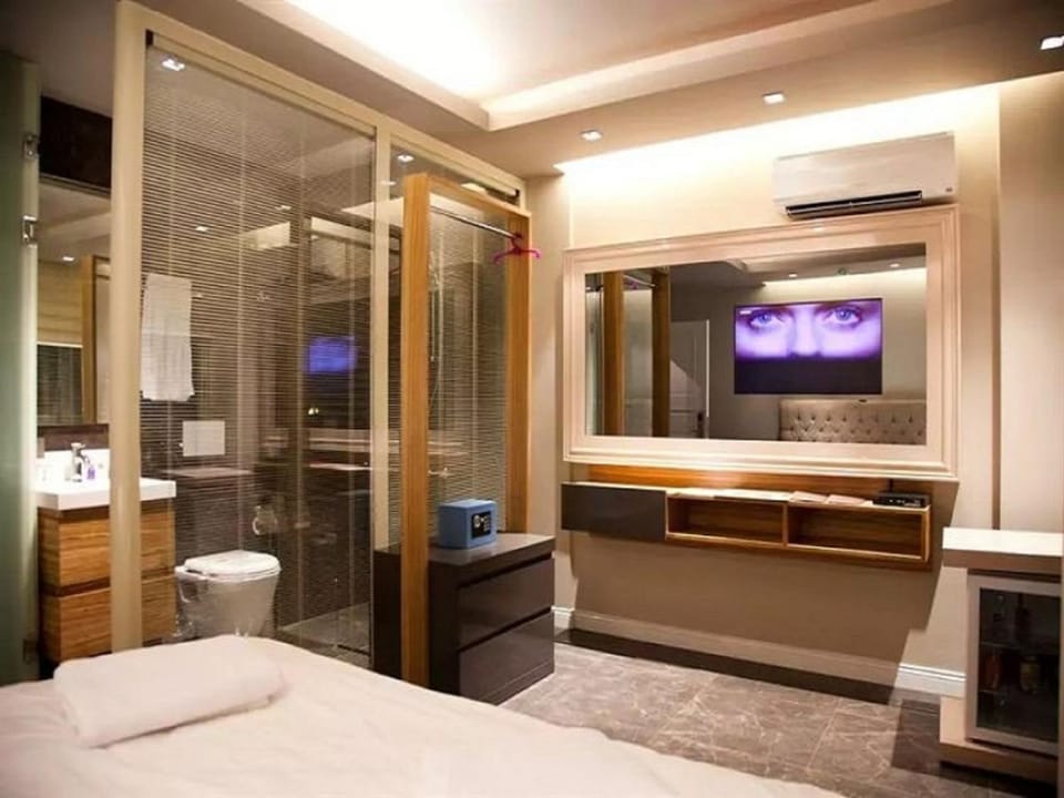 Upper House Hotel in Kas