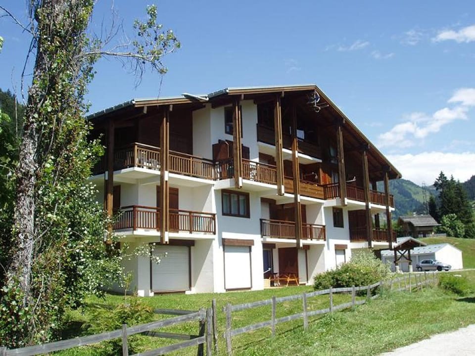 Studio charmant pour 4 pers avec parking à Notre-Dame-de-Bellecombe - FR-1-505-49 Apartment in Notre-Dame-de-Bellecombe