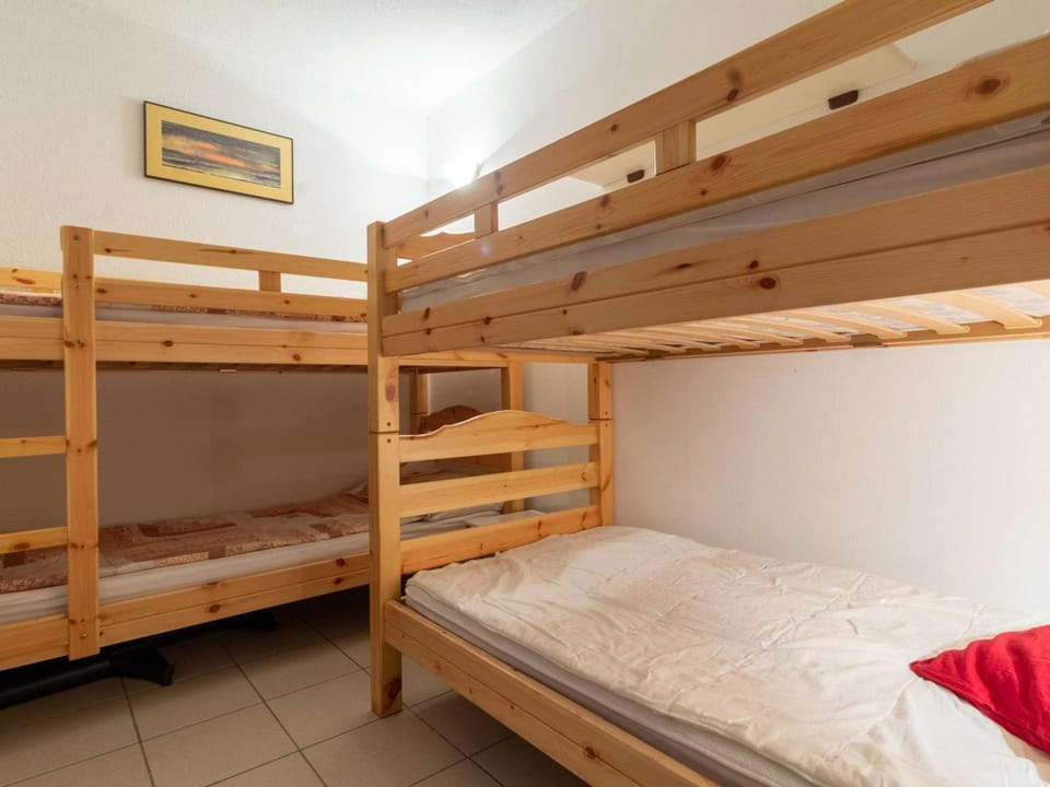 Appartement T3 Calme 6 Pers avec Jardin, Parking et Proche Ski - Esquièze-Sère - FR-1-402-98 Apartment in Luz-Saint-Sauveur