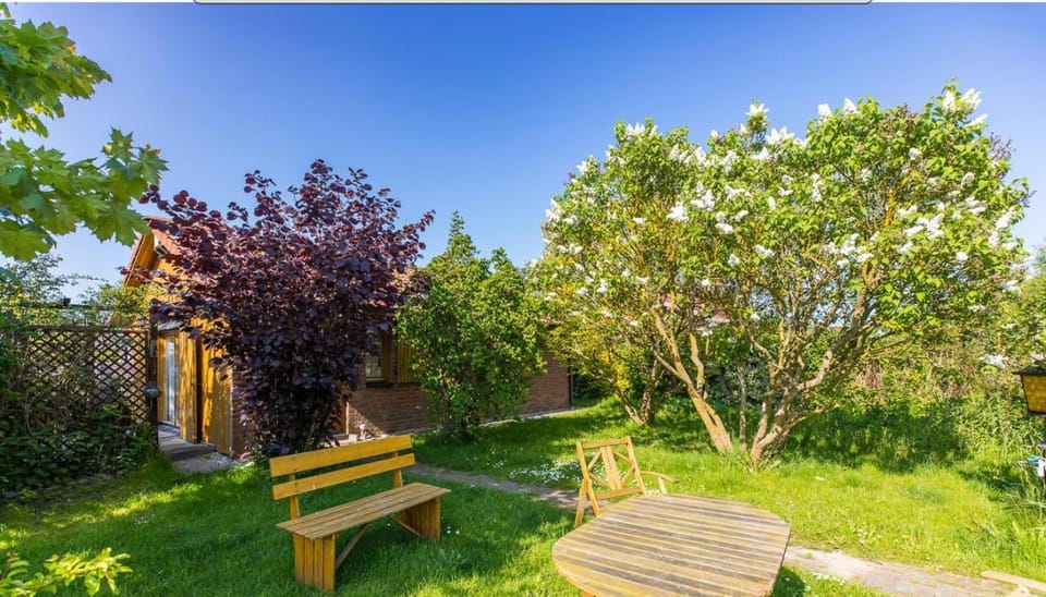 Garden, Garden view