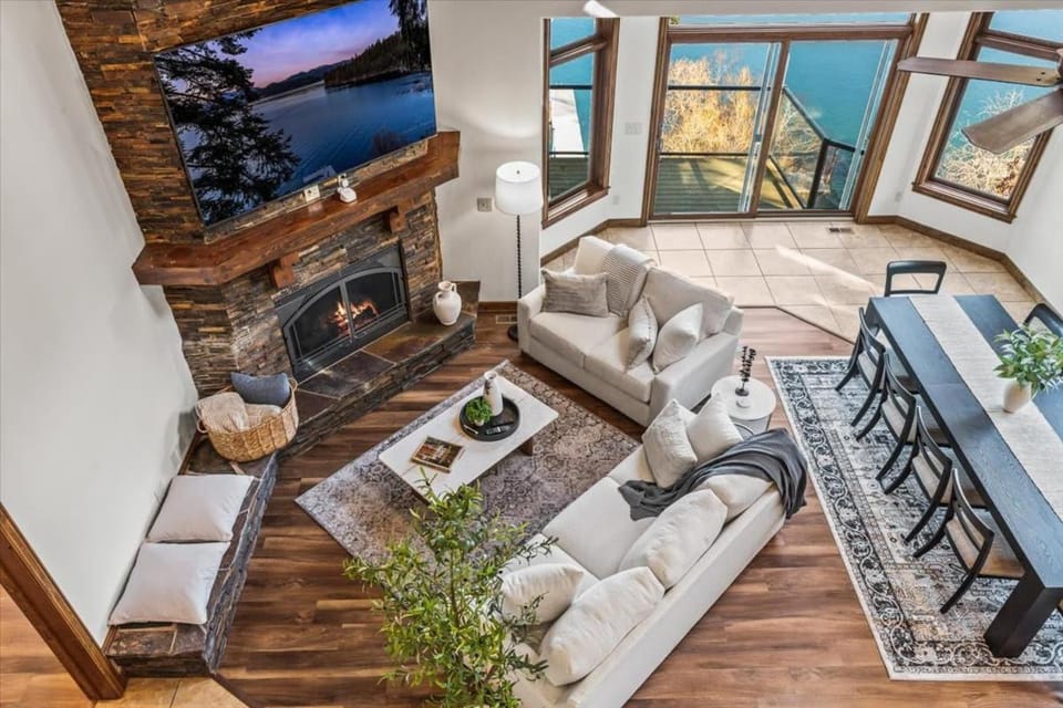 DeJa View House in Kootenai County