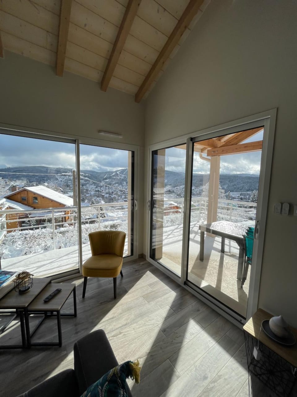 View (from property/room), Balcony/Terrace