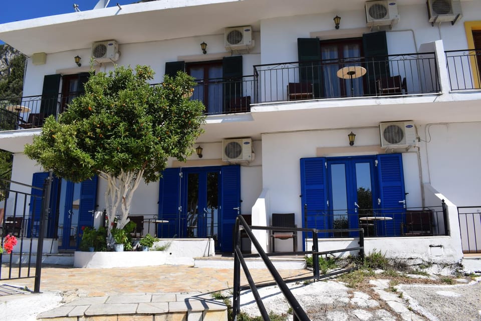 manolo studios corfu paleokastritsa Apartment in Corfu, Greece