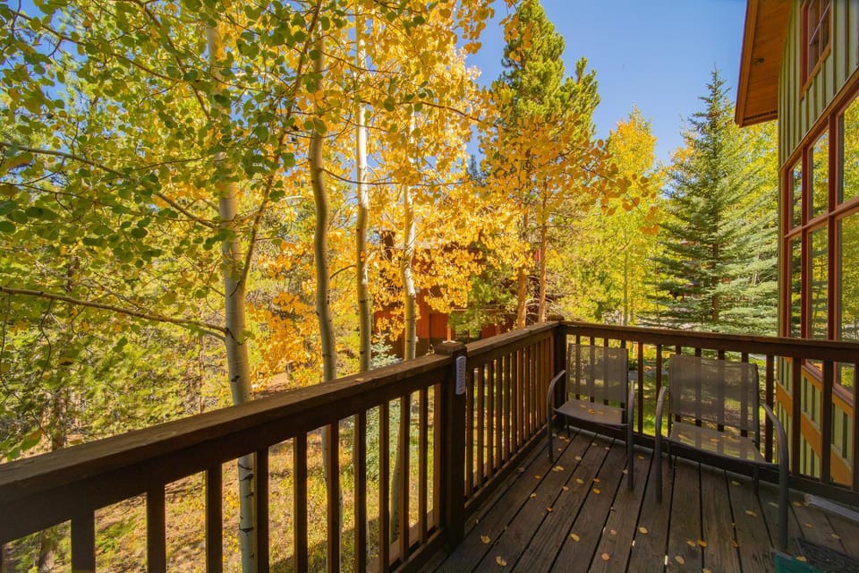 Seasons 1851 by SummitCove Lodging in Colorado House in Keystone