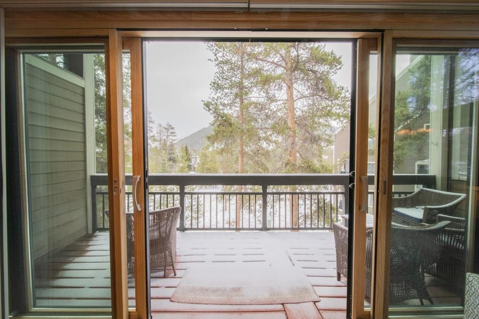 Pines 2045 by SummitCove Lodging House in Keystone
