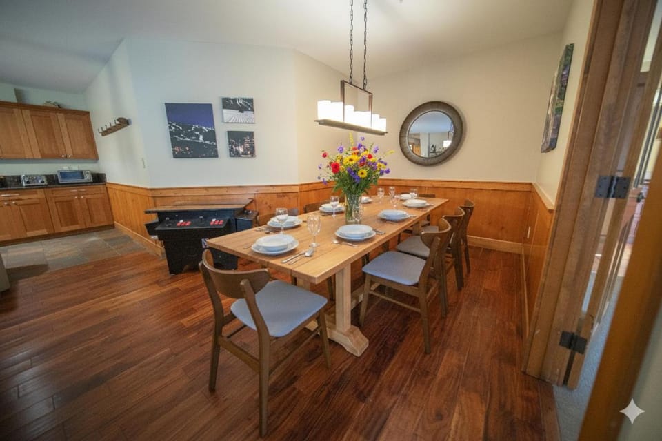 Springs 8893 by SummitCove Lodging House in Keystone