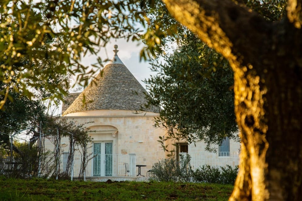 Trullo dei maestri Villa in Province of Taranto