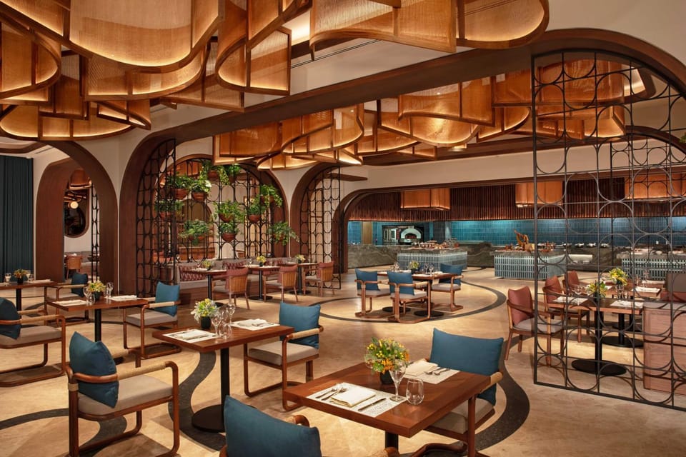 Restaurant/places to eat, Lunch