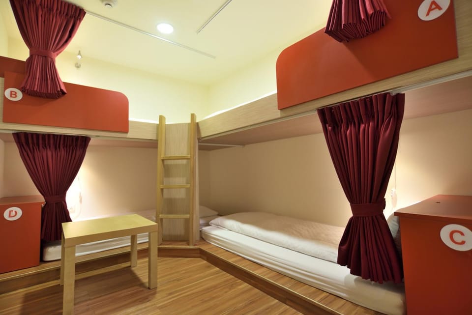bunk bed