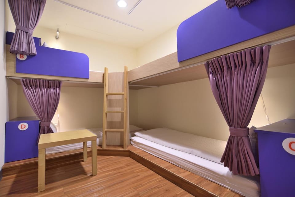 bunk bed