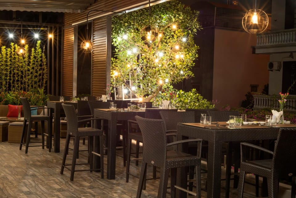 Patio, Restaurant/places to eat, Communal lounge/ TV room, BBQ facilities, Lounge or bar, Food and drinks, Other, Entertainment, Family