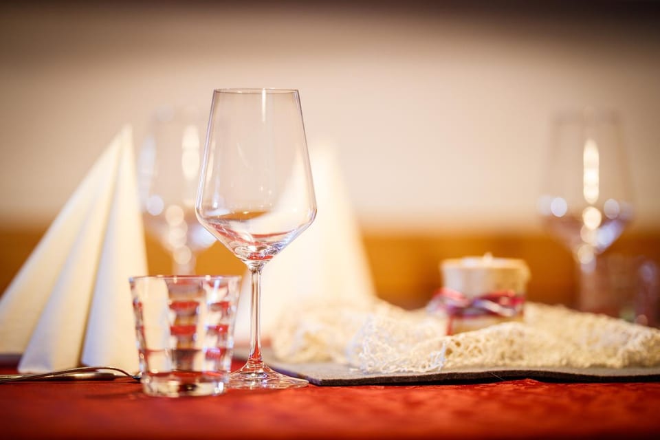 Food and drinks, Food