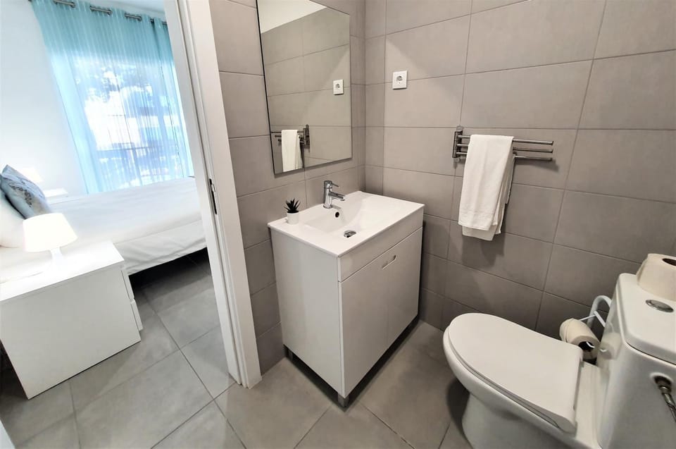 Bathroom, Bedroom