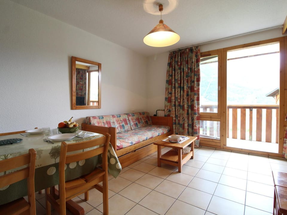 Appartement cosy 4 pers au pied des pistes avec wifi, balcon et casier à ski Apartment in Pralognan-la-Vanoise