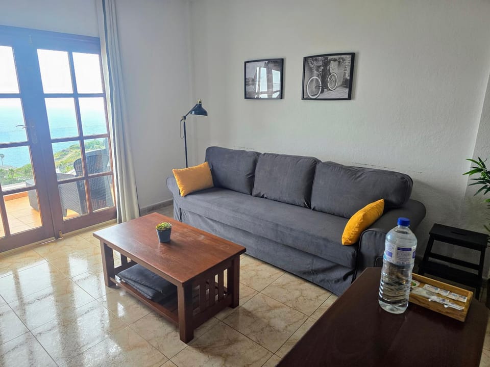 VV Mirador Isla Bonita "by henrypole home" House in La Palma