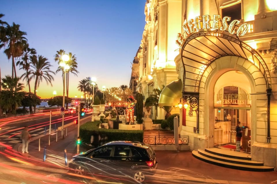 Nearby landmark, Neighbourhood, Natural landscape, Beach, Sunset