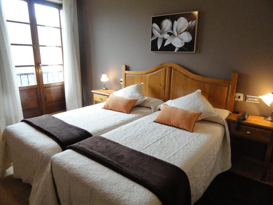 Bed, View (from property/room), Bedroom