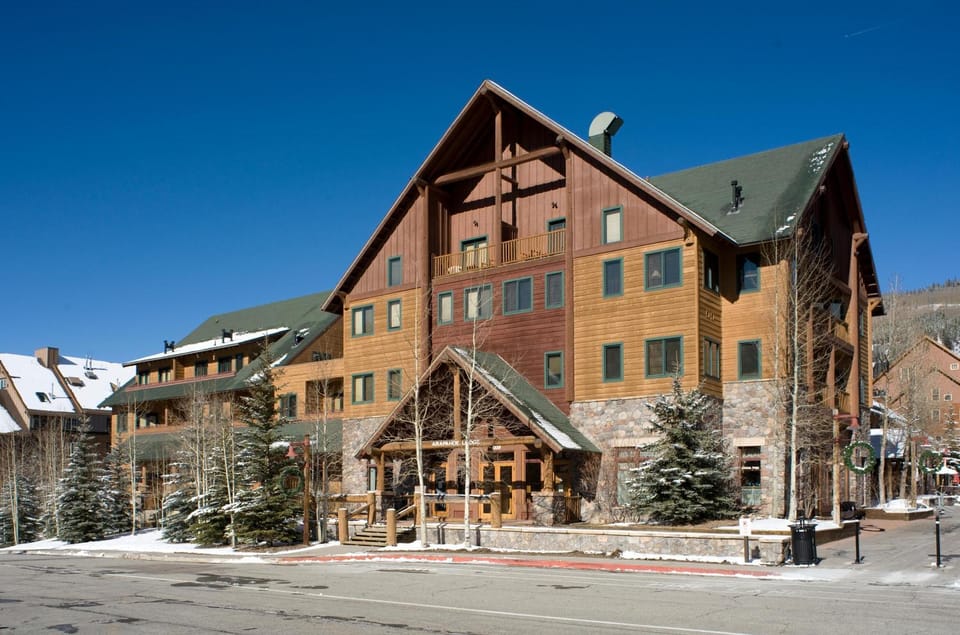 Arapahoe Lodge 1 Bed 2 Bath ALJD House in Keystone