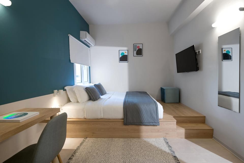 Other, Photo of the whole room, Bedroom