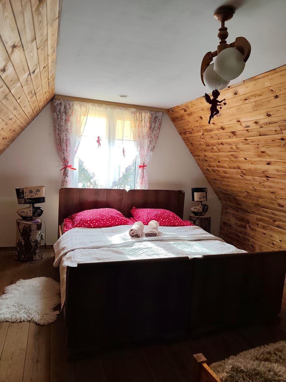 Agroturystyka LipoweWzgórze domek Danusia House in Lviv Oblast