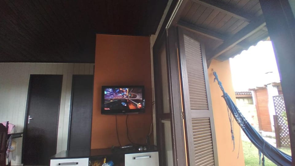 Casa bege Bal Arroio do Silva com internet House in State of Santa Catarina