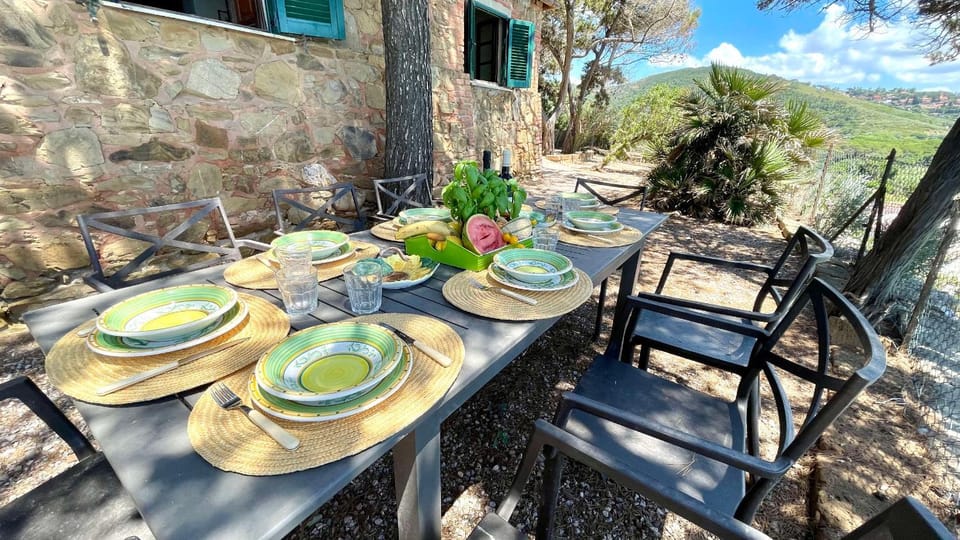 Natural landscape, Dining area