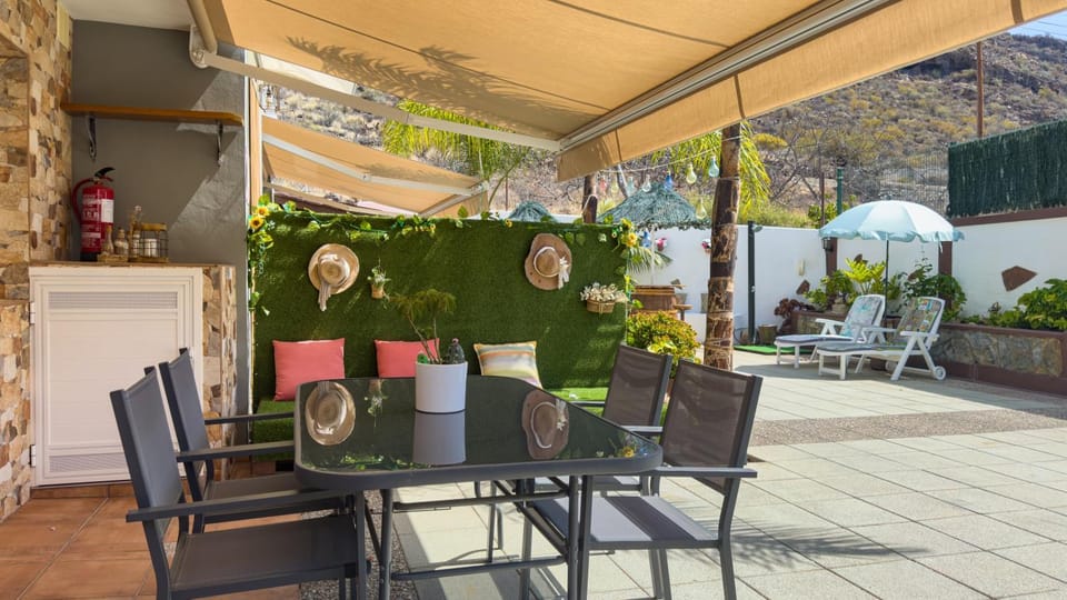 Spring, Off site, Winter, Summer, Garden, Balcony/Terrace, Balcony/Terrace, Autumn, Garden view