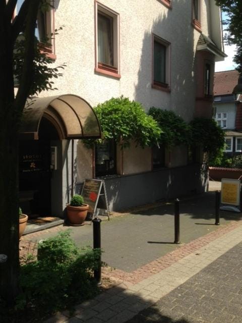 Property building, Street view