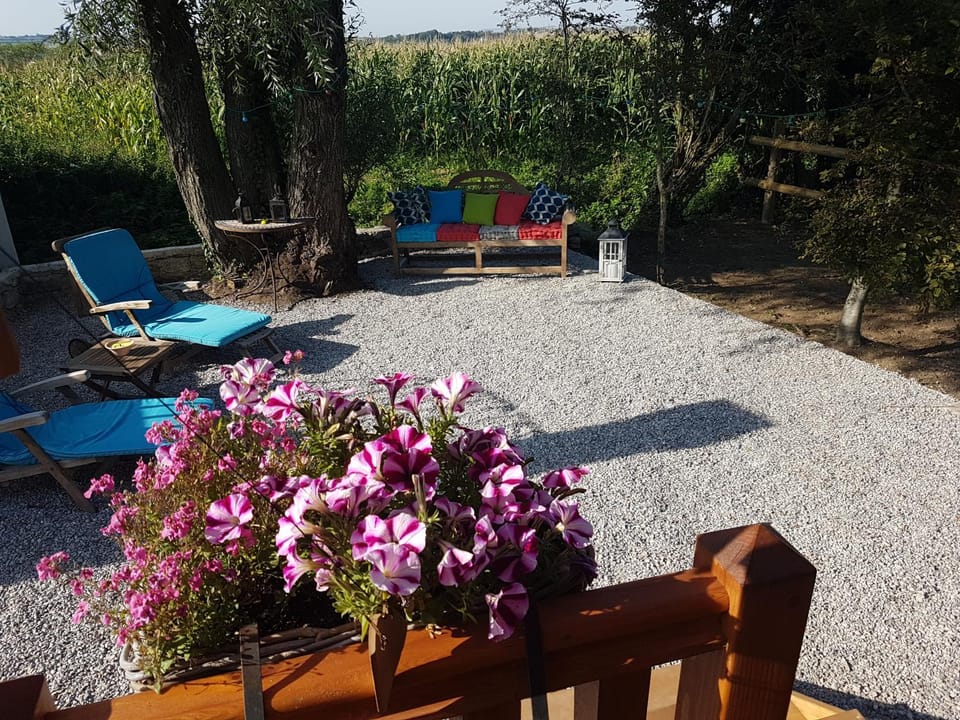 La Roulotte du Haut Pinleu Bed and Breakfast in Hauts-de-France