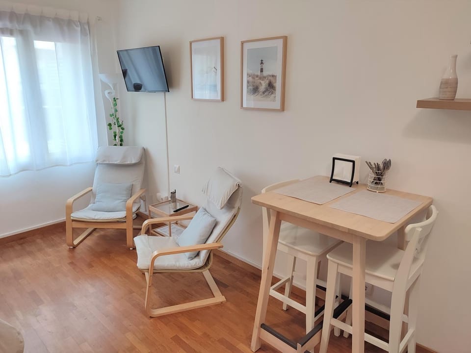 LOFT MONTECERRAO H GARAJE Y WiFi GRATIS Apartment in Oviedo