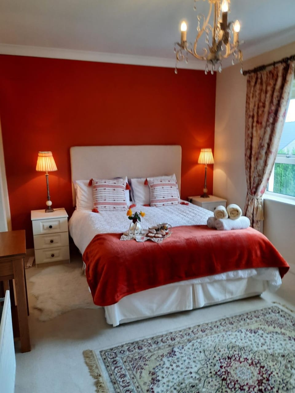 Bathroom, TV and multimedia, Bedroom