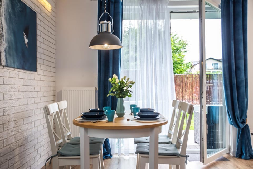 Balcony/Terrace, Dining area, Garden view