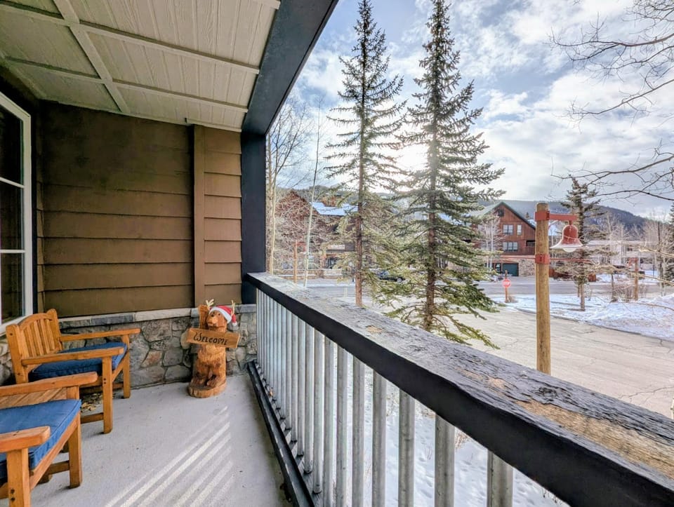 Dakota Lodge 8455 by SummitCove Lodging in Colorado House in Keystone