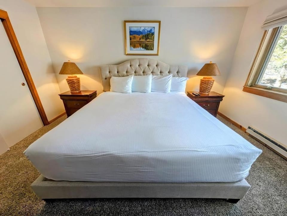 Quicksilver 1660 by SummitCove Lodging in Colorado House in Keystone