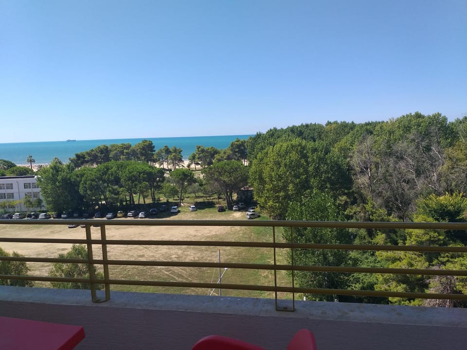 Neighbourhood, Natural landscape, View (from property/room), Balcony/Terrace, Beach, Beach, Landmark view