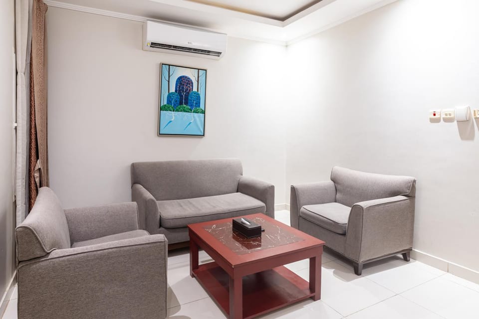 Living room, Seating area, air conditioner