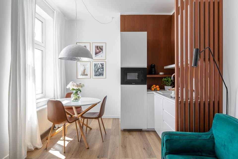 Coffee/tea facilities, Kitchen or kitchenette, Dining area
