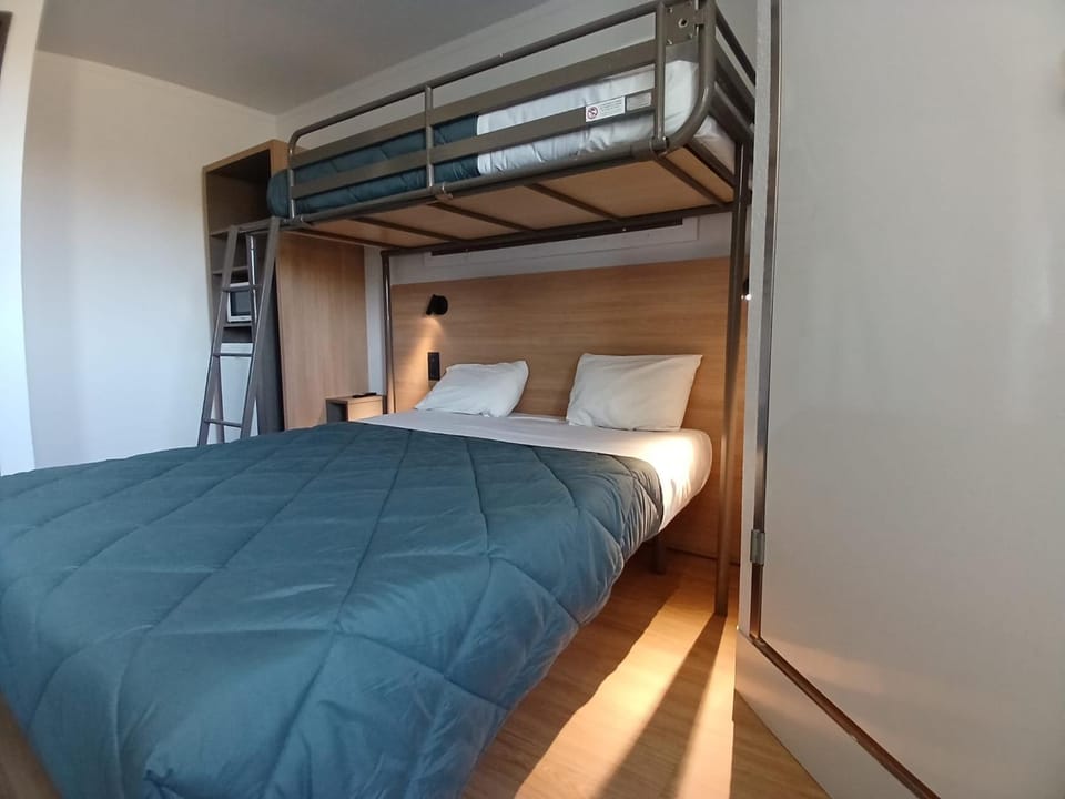 Bed, Bedroom, bunk bed, microwave